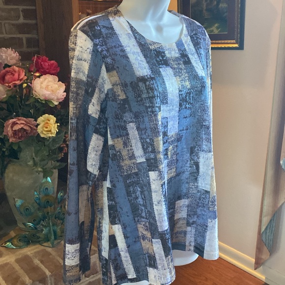 FDJ color-block Top - Picture 12 of 14